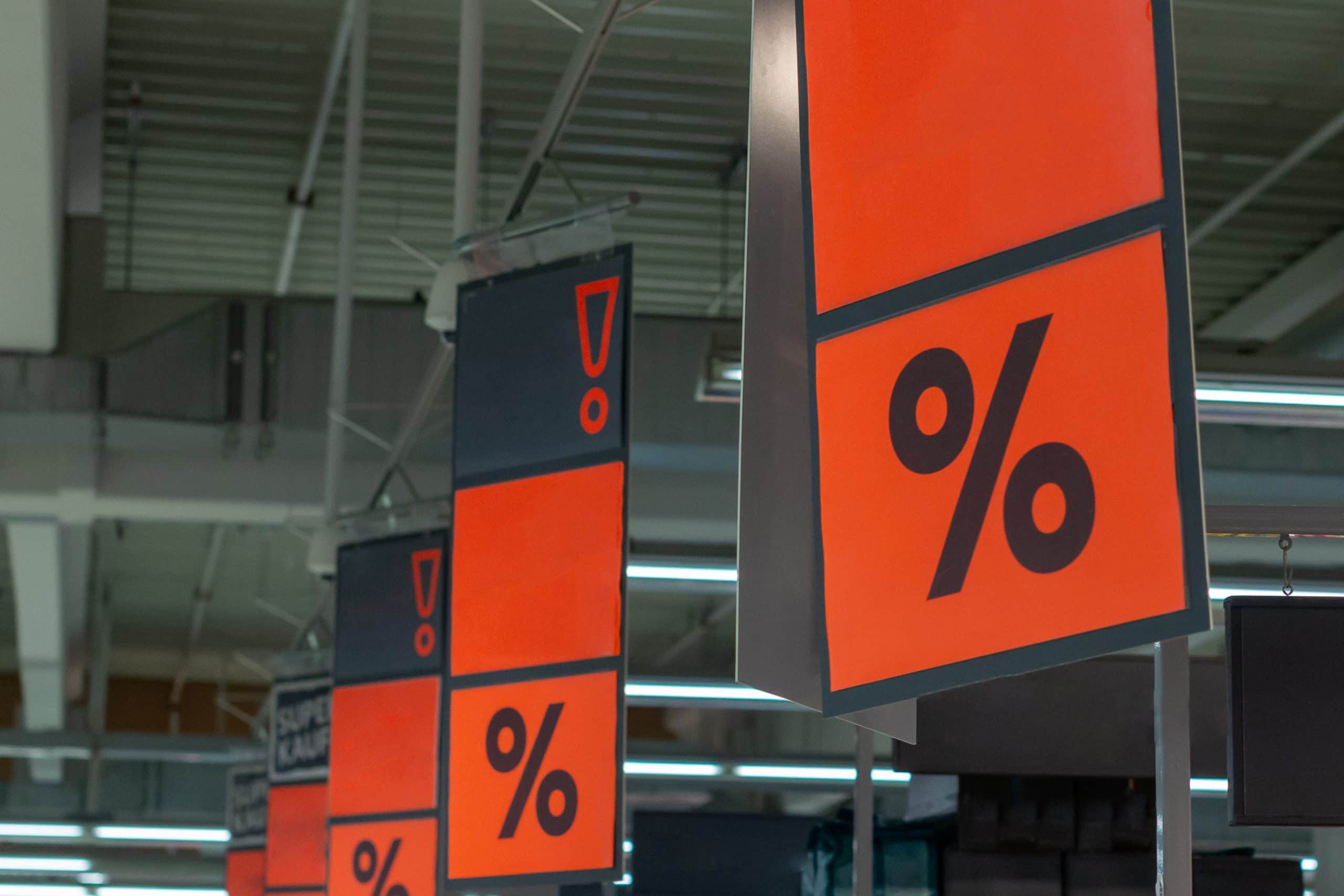 Black friday banners in supermarket concept with copy space